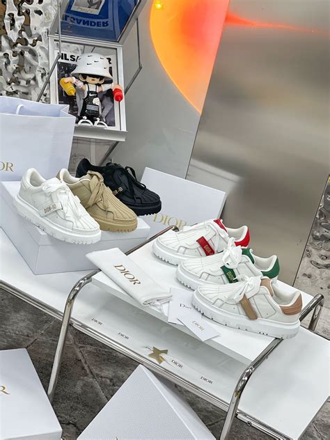 dior sneakers women 2021